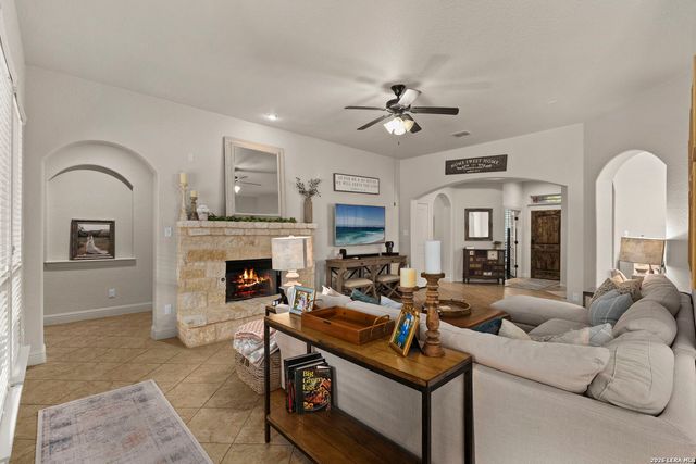 27050 Sable Run, Boerne, TX 78015