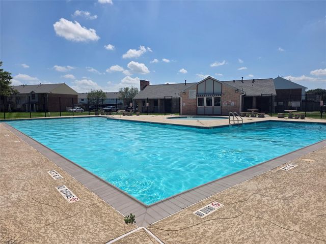 4085 Young Street, Pasadena, TX 77504