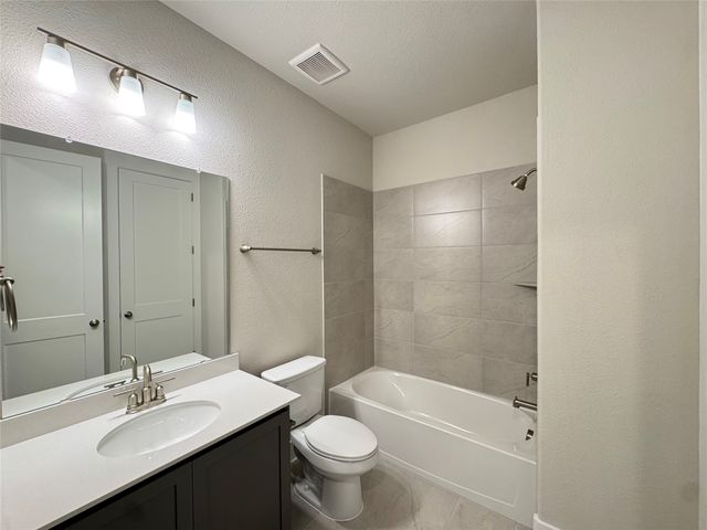 813 Meadowcrest Drive, Plano, TX 75075