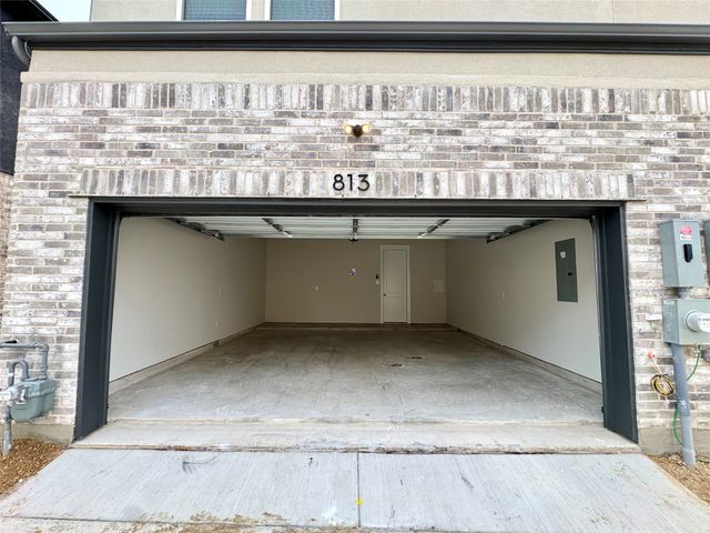 813 Meadowcrest Drive, Plano, TX 75075