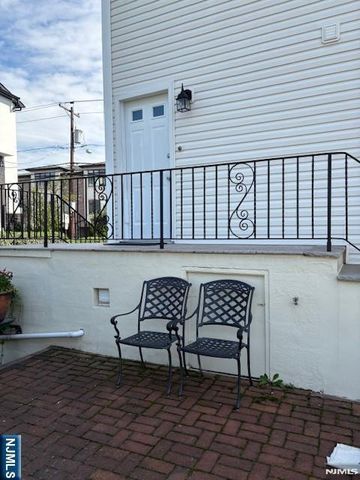1149 Inwood Terrace 2nd floor, Fort Lee, NJ 07024