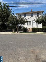 1149 Inwood Terrace 2nd floor, Fort Lee, NJ 07024