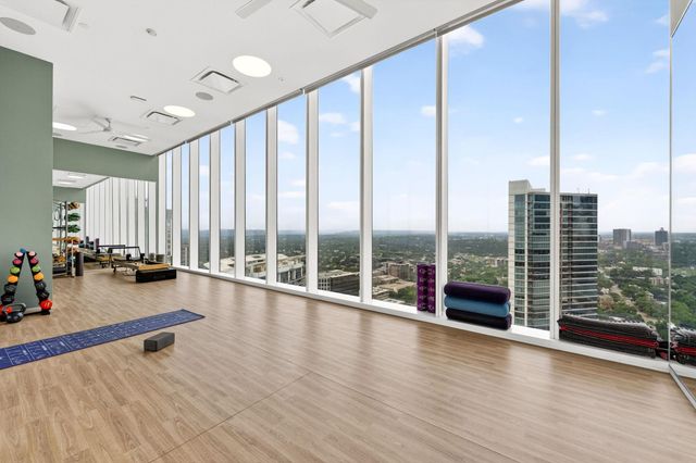 301 West Ave 1804, Austin, TX 78701