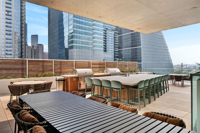 301 West Ave 1804, Austin, TX 78701