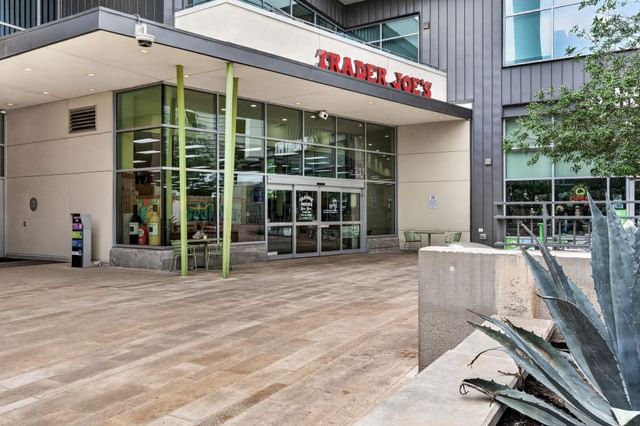 301 West Ave 1804, Austin, TX 78701