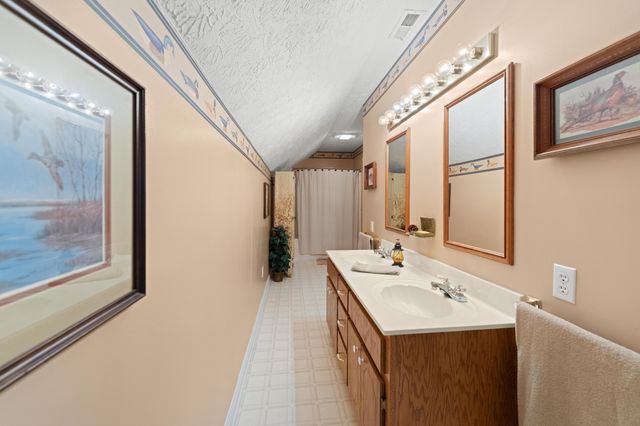 115 Main Street, Pikeville, TN 37367