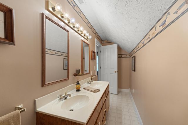 115 Main Street, Pikeville, TN 37367