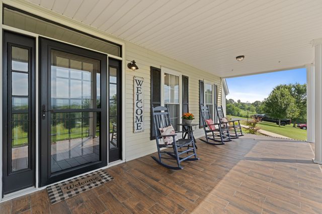 115 Main Street, Pikeville, TN 37367