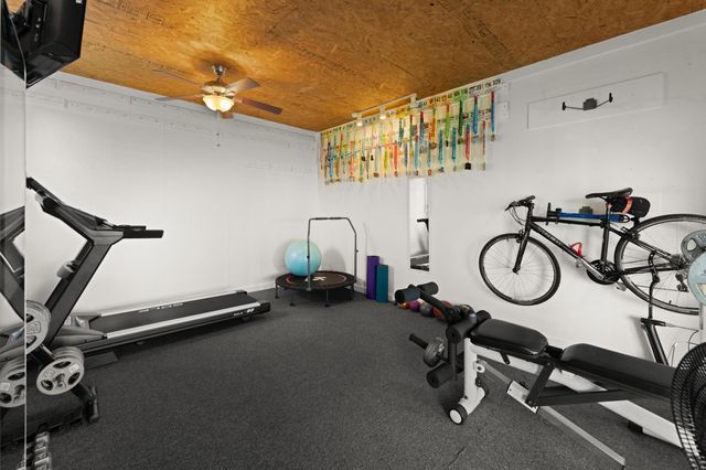 115 Main Street, Pikeville, TN 37367