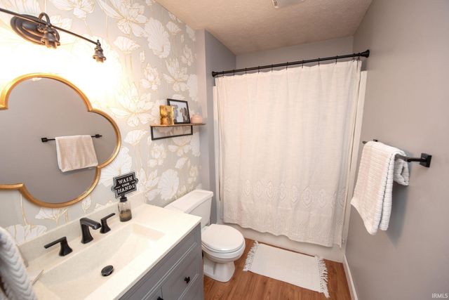 11 N Brookfield Drive, Lafayette, IN 47905