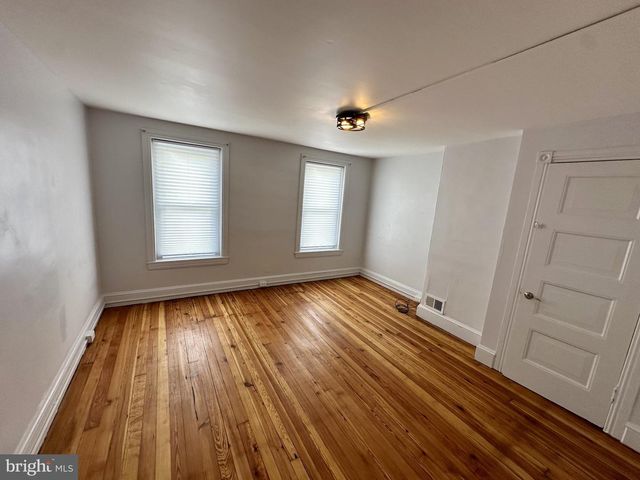 5620 DEVON ST, Philadelphia, PA 19138