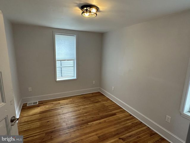 5620 DEVON ST, Philadelphia, PA 19138
