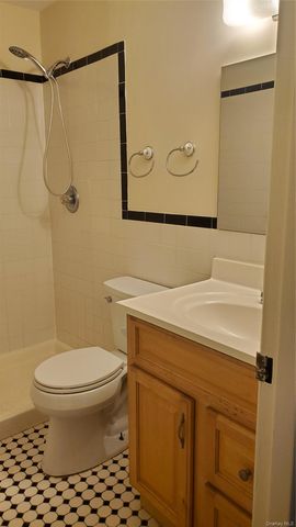 101 Sylvan Avenue 44, Miller Place, NY 11764