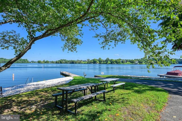 6200 JULIAN LN, Mineral, VA 23117