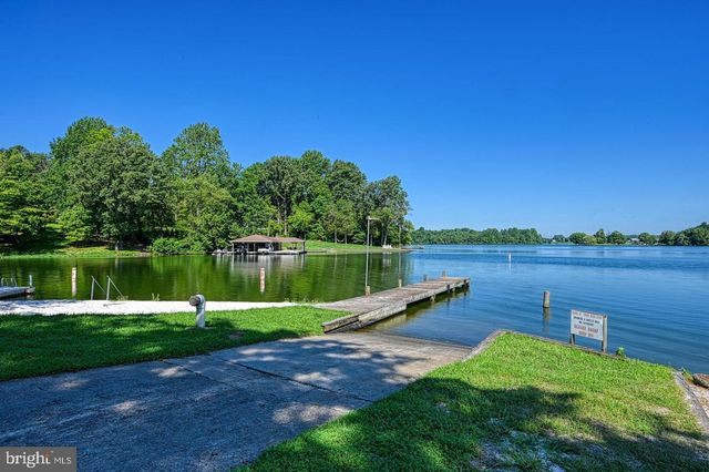 6200 JULIAN LN, Mineral, VA 23117