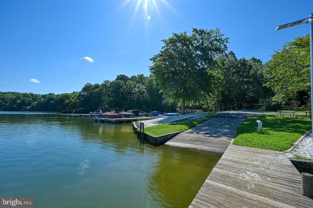 6200 JULIAN LN, Mineral, VA 23117