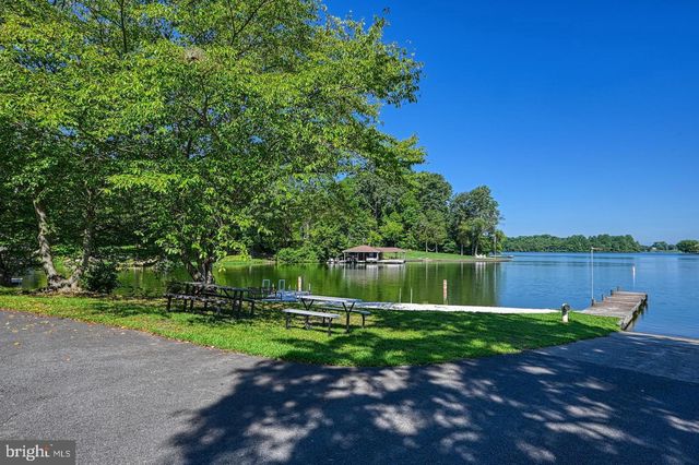 6200 JULIAN LN, Mineral, VA 23117