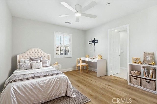 57 Arborside, Irvine, CA 92603