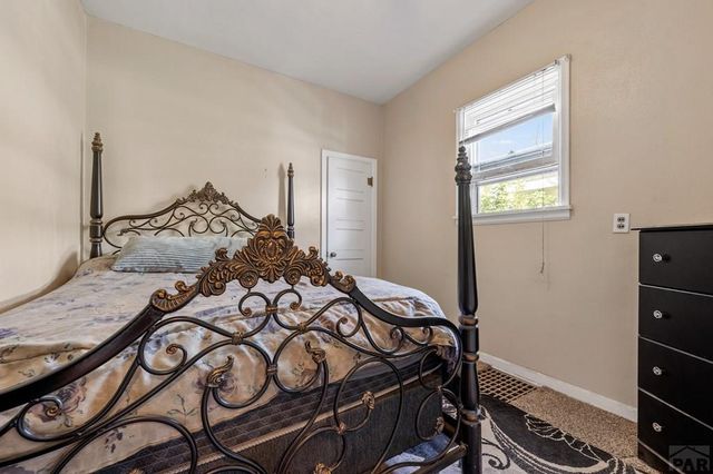 1215 Claremont Ave, Pueblo, CO 81004