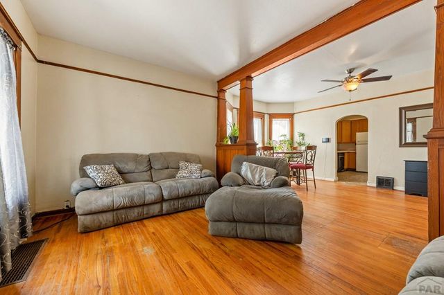 1215 Claremont Ave, Pueblo, CO 81004