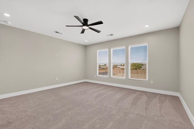 5444 Tecamec Road NE, Rio Rancho, NM 87144