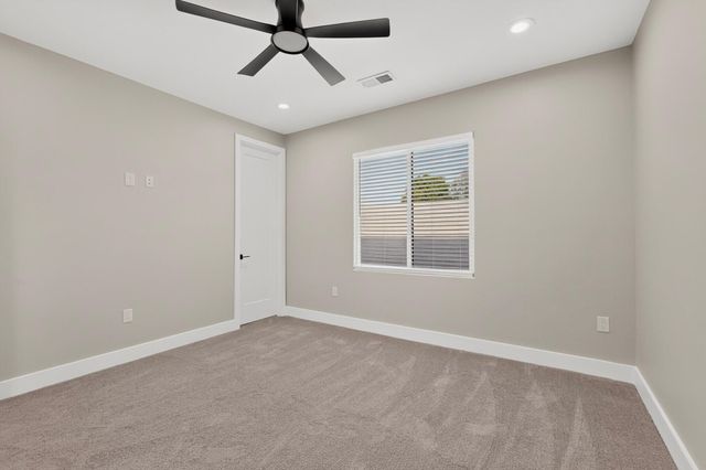 5444 Tecamec Road NE, Rio Rancho, NM 87144