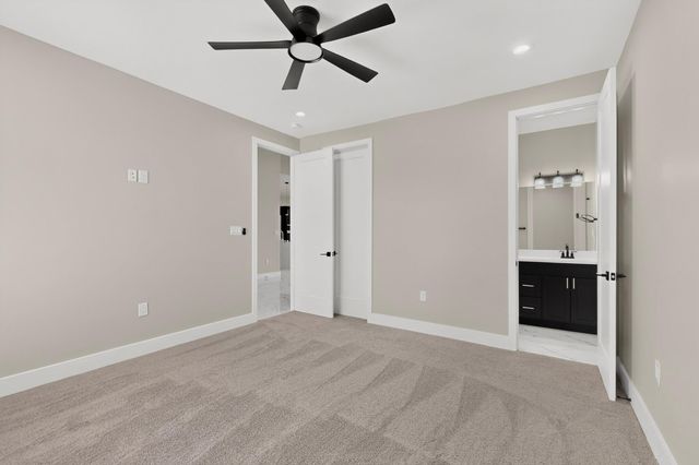 5444 Tecamec Road NE, Rio Rancho, NM 87144