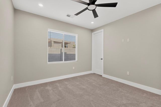 5444 Tecamec Road NE, Rio Rancho, NM 87144
