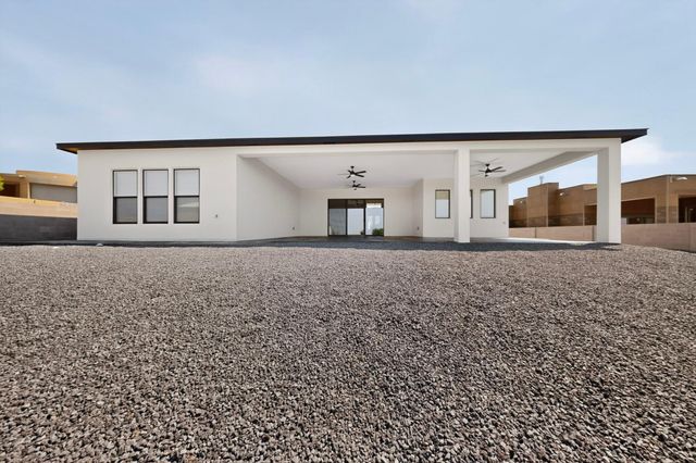 5444 Tecamec Road NE, Rio Rancho, NM 87144