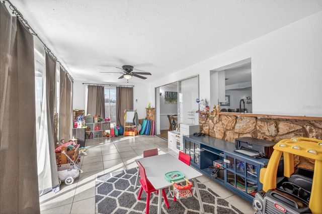 5404 FRONT DRIVE, Holiday, FL 34690