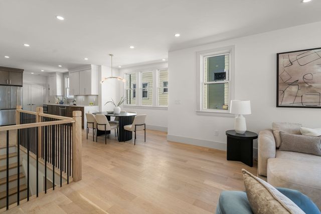 10-12 Clyde Rd 1, Watertown, MA 02472