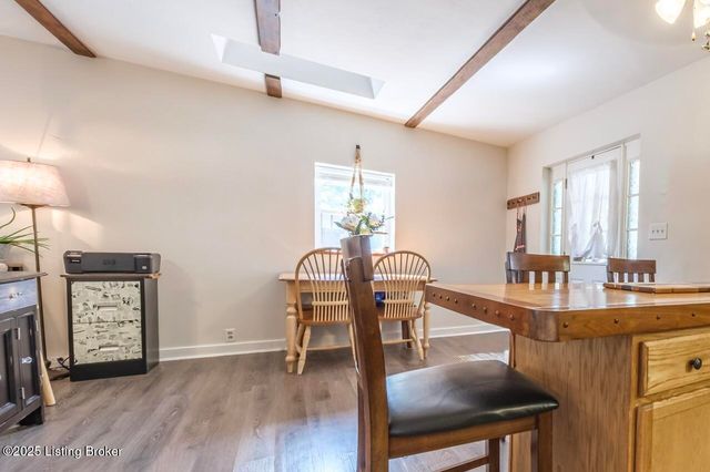 498 Rainbow Knob Ln, Mcdaniels, KY 40152