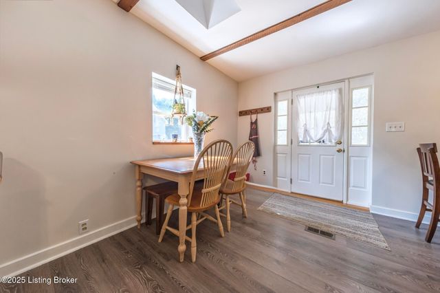 498 Rainbow Knob Ln, Mcdaniels, KY 40152