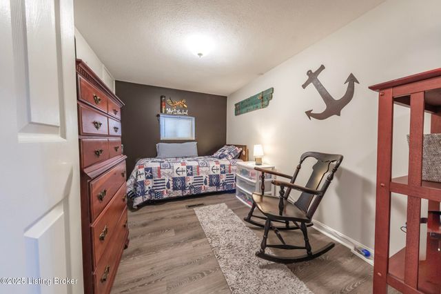 498 Rainbow Knob Ln, Mcdaniels, KY 40152