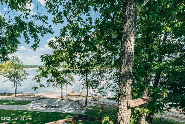 498 Rainbow Knob Ln, Mcdaniels, KY 40152