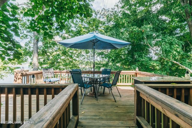 498 Rainbow Knob Ln, Mcdaniels, KY 40152