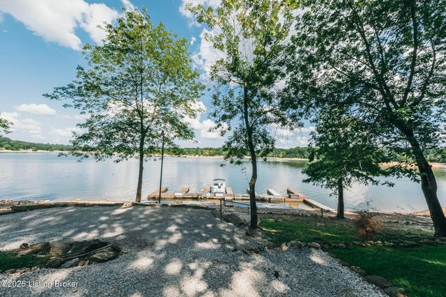 498 Rainbow Knob Ln, Mcdaniels, KY 40152