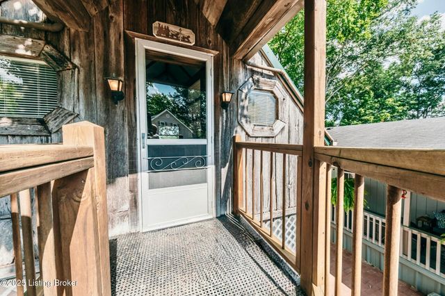 498 Rainbow Knob Ln, Mcdaniels, KY 40152