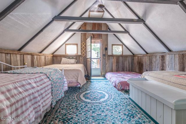 498 Rainbow Knob Ln, Mcdaniels, KY 40152