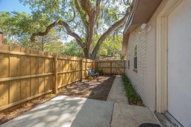 6 Douglas Ave, St Augustine, FL 32084