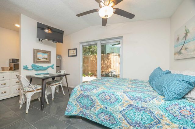 6 Douglas Ave, St Augustine, FL 32084