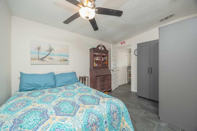 6 Douglas Ave, St Augustine, FL 32084