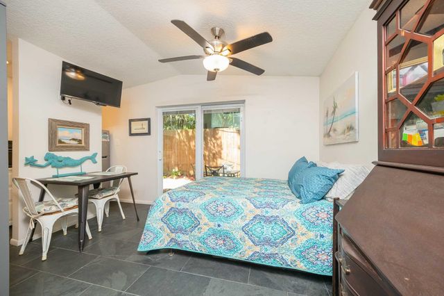 6 Douglas Ave, St Augustine, FL 32084