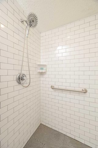 6 Douglas Ave, St Augustine, FL 32084