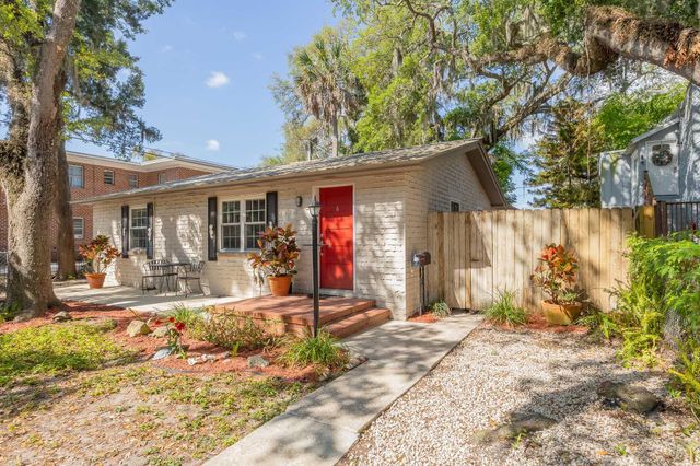 6 Douglas Ave, St Augustine, FL 32084