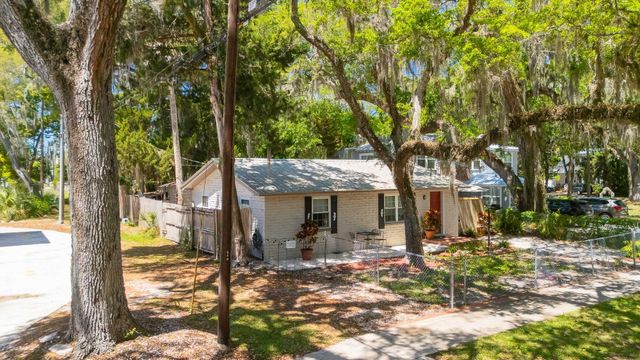 6 Douglas Ave, St Augustine, FL 32084