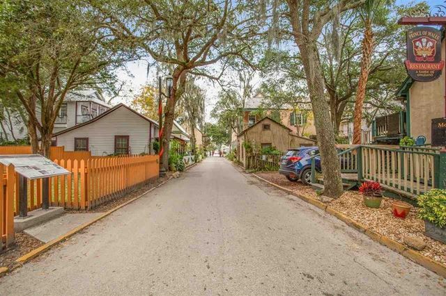 6 Douglas Ave, St Augustine, FL 32084