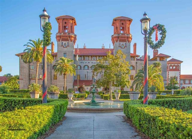 6 Douglas Ave, St Augustine, FL 32084