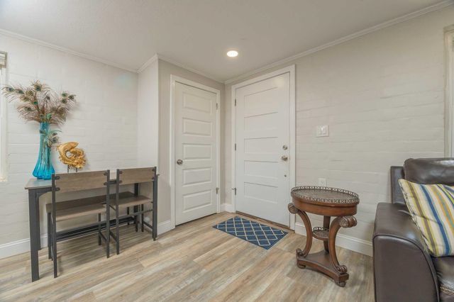 6 Douglas Ave, St Augustine, FL 32084