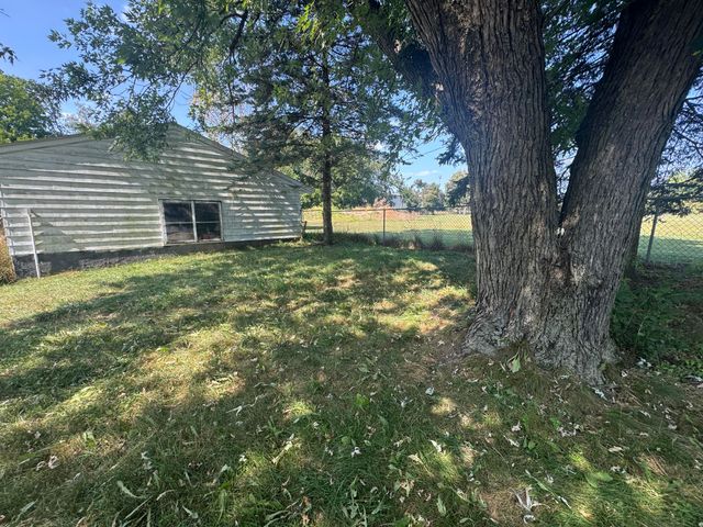 126 Blanche Avenue, Kalamazoo, MI 49001